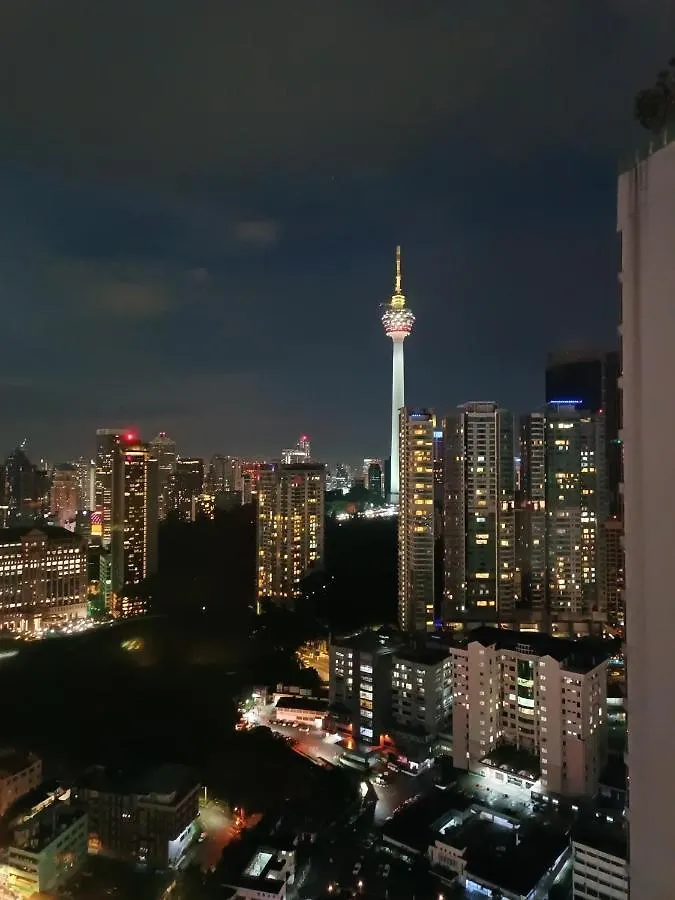 Bukit Bintang 3 Bedroom Suite With Netflix Robertson Куала-Лумпур Малайзия