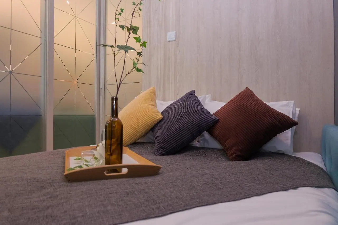 Апартаменты Bukit Bintang 3 Bedroom Suite With Netflix Robertson Куала-Лумпур Малайзия